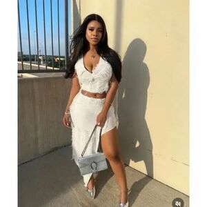 Micas Elegant White Fringe TwoPiece Dress Set Crop Top Maxi Skirt Party Cocktail
